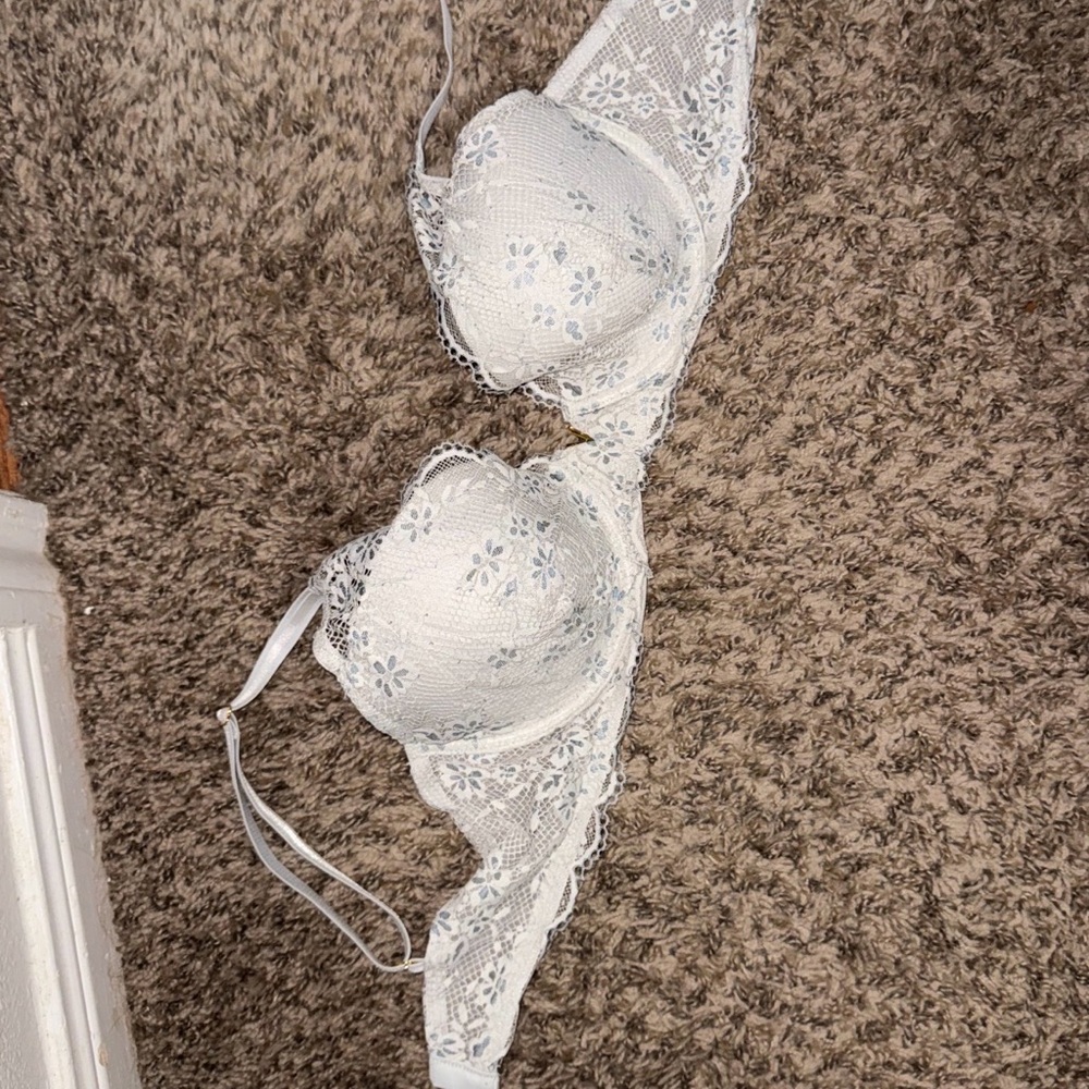 Victoria's Secret Plunge Bra